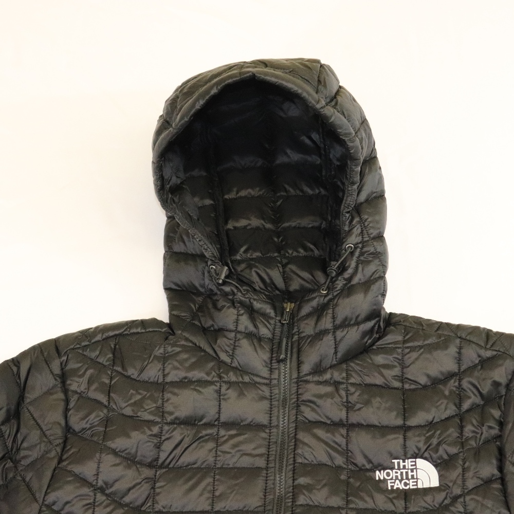 Thermoball Hooded Jacket, TNF Black, New Primaloft - Picture 5 of 7